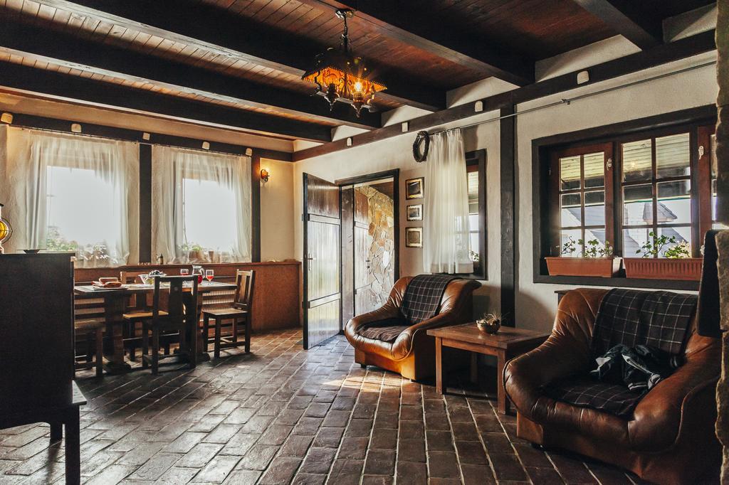 Drumul Carului Villa Moieciu de Jos Habitación foto